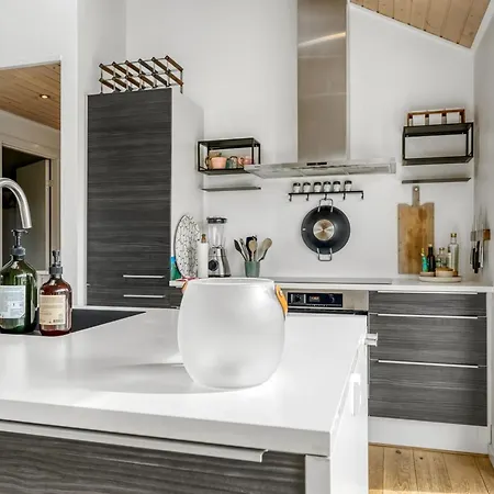 Kato - From The Sea By Interhome