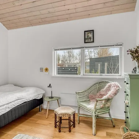 Kato - From The Sea By Interhome